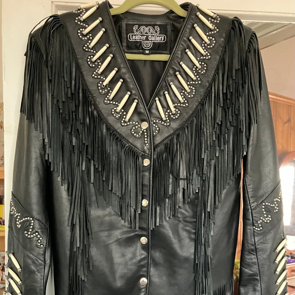 Leather Gallery Black Fringe/Bone Detailed Leather Jacket - Size M